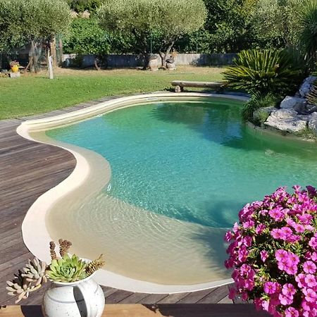 Le Clos Des Vignes Junas Extérieur photo
